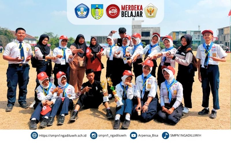 SMPN 1 Ngadiluwih Raih Peringkat 3 dan Juara Harapan 1 Pertolongan Pertama dalam Jumbara PMR Wira dan Madya PMI Kabupaten Kediri